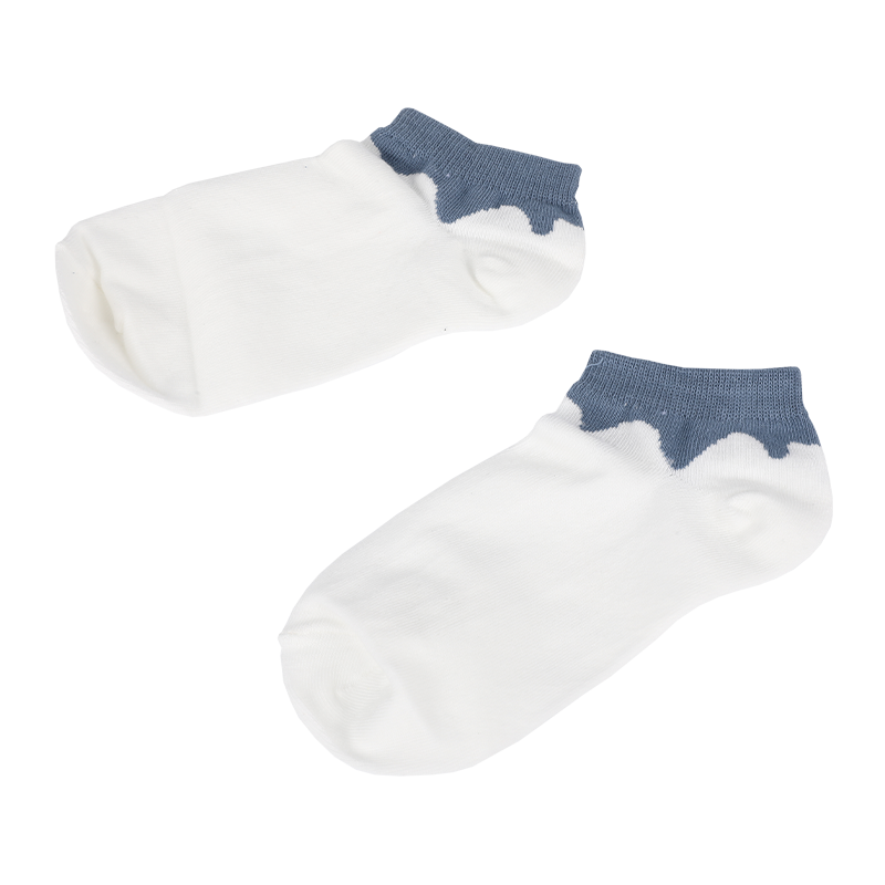 Calcetines de algodón de zapatillas de deporte de corte bajo clásico para hombres calientes