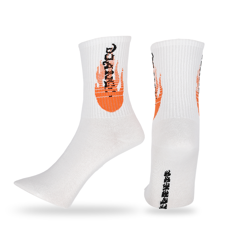 El vestido modelado sonrisa feliz de la moda del diseño unisex al por mayor pega los calcetines que caminan diarios