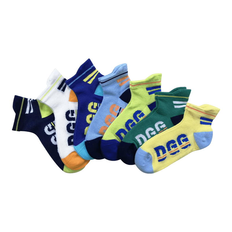 Calcetines de deporte para niños finos transpirables de malla de temporada de verano